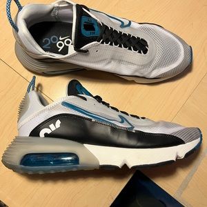 Nike Air Max 2090 Green Abyss